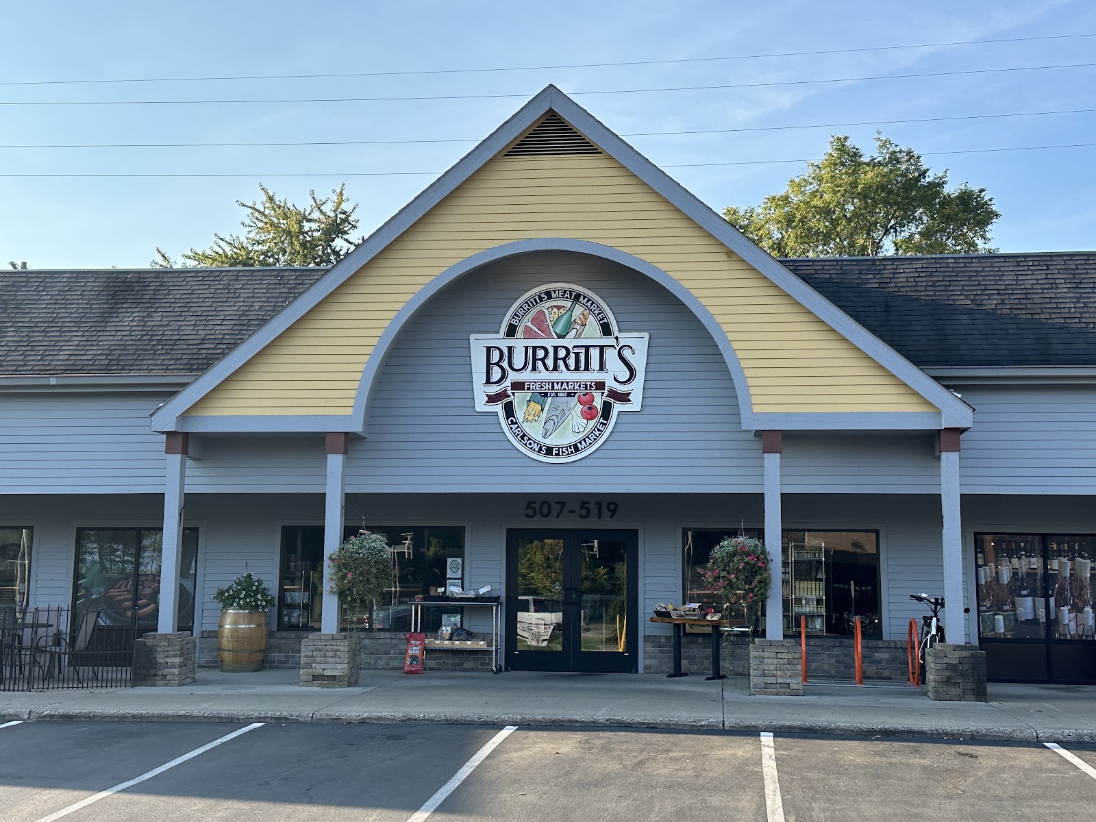 Burritt's Fresh Markets — photo