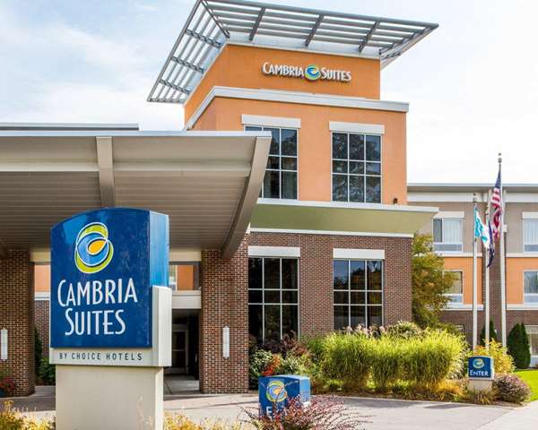 Cambria Hotel Traverse City in Traverse City