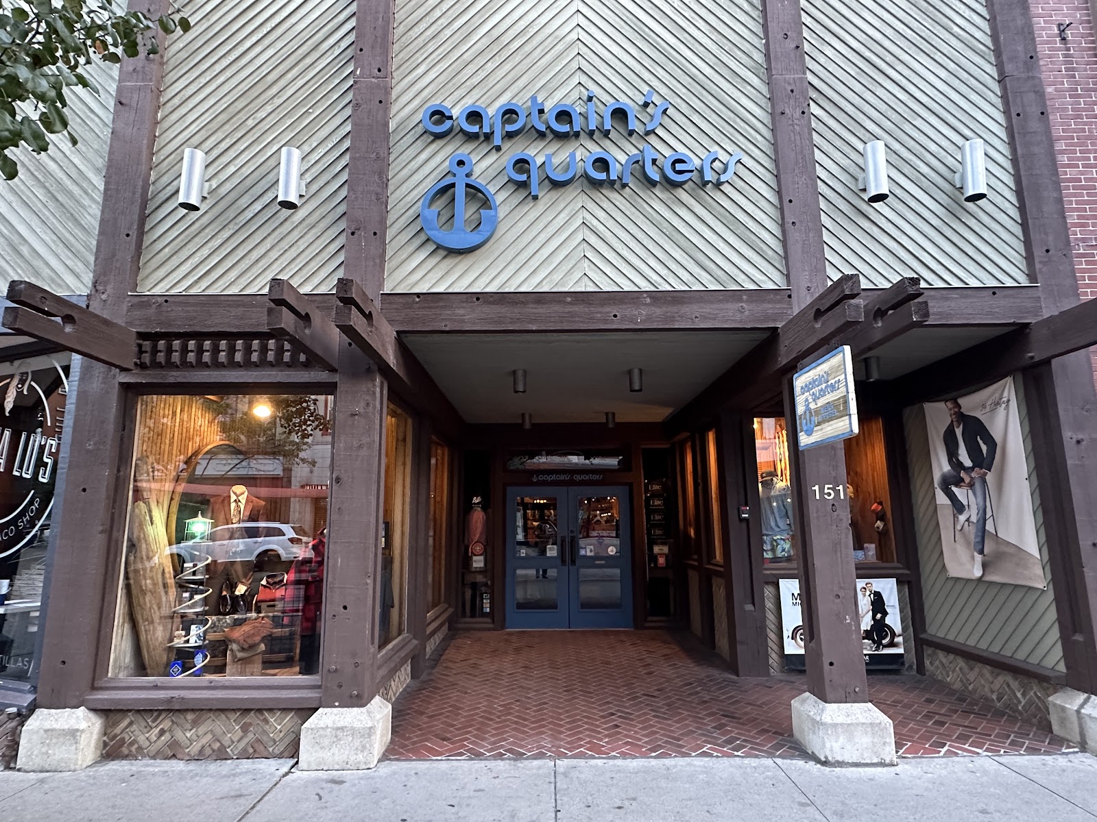 Captain's Quarters in Traverse City