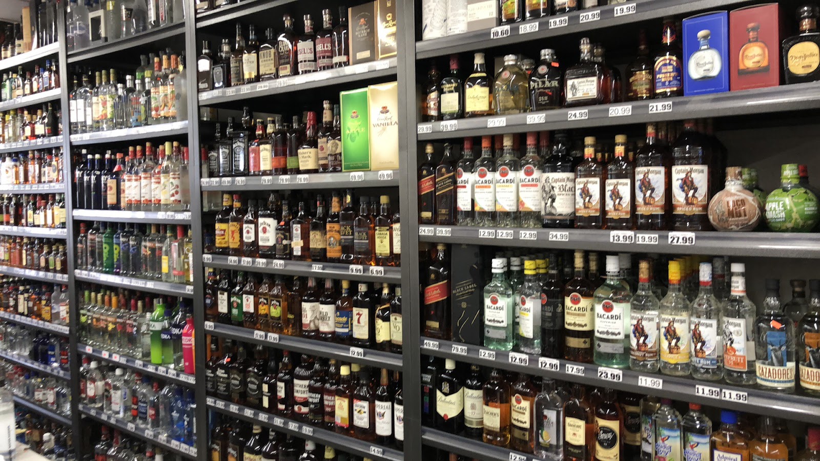 Deering's Market in Traverse City