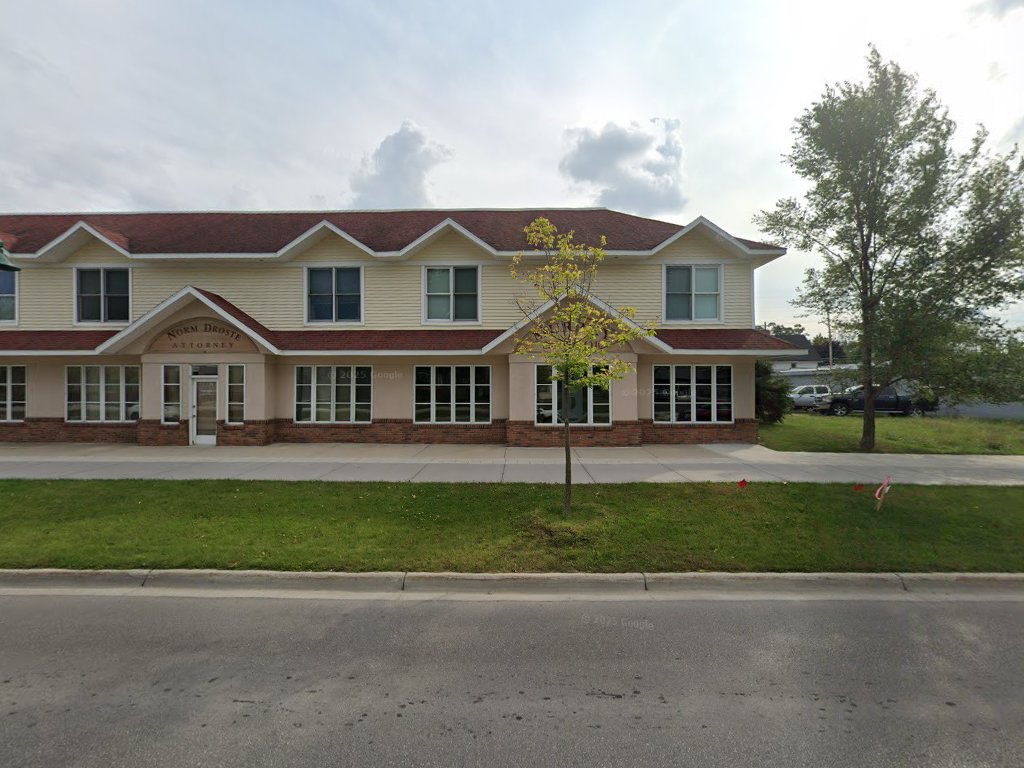 Dustine K. Murphy, DC in Traverse City