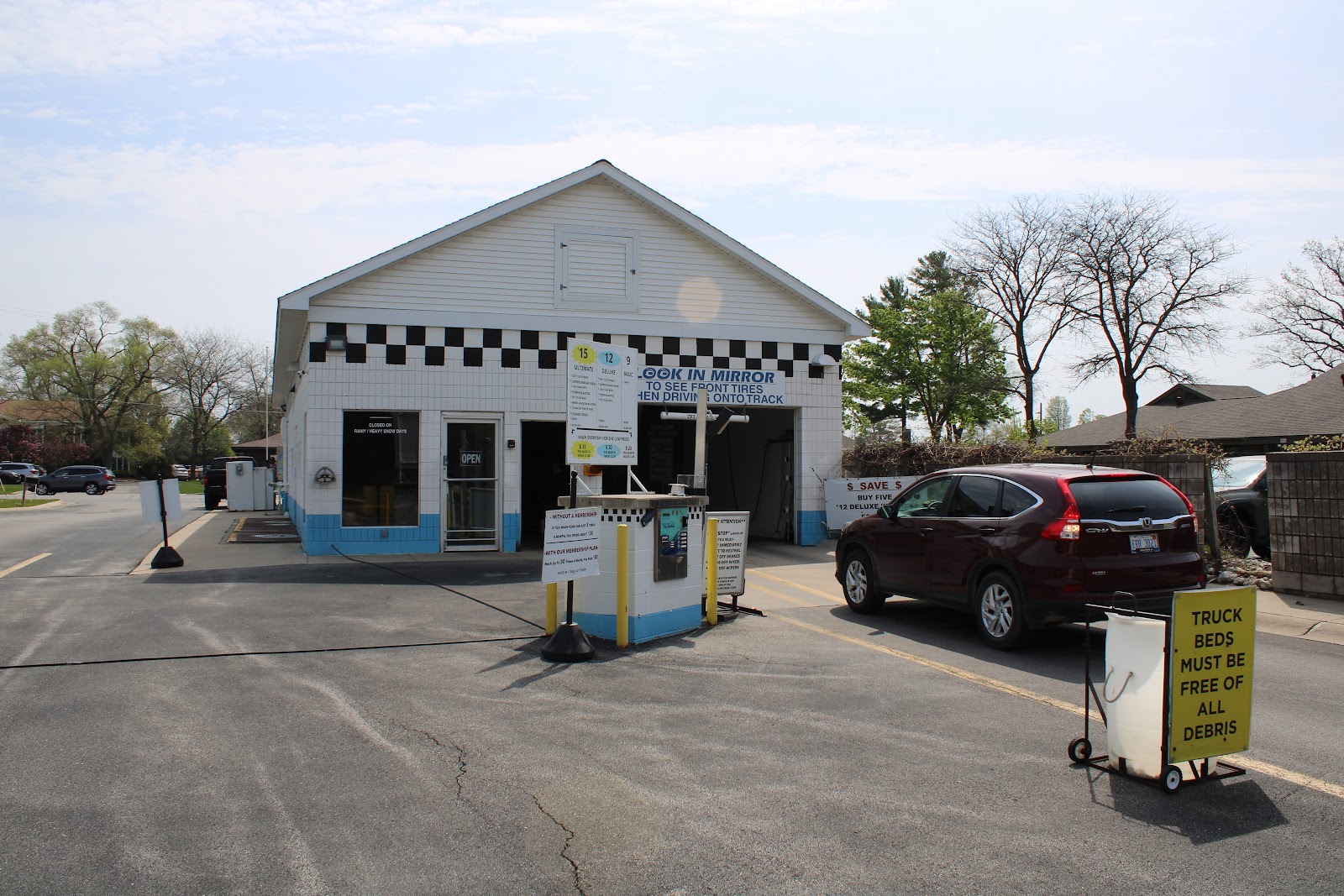 Express Auto Wash in Traverse City
