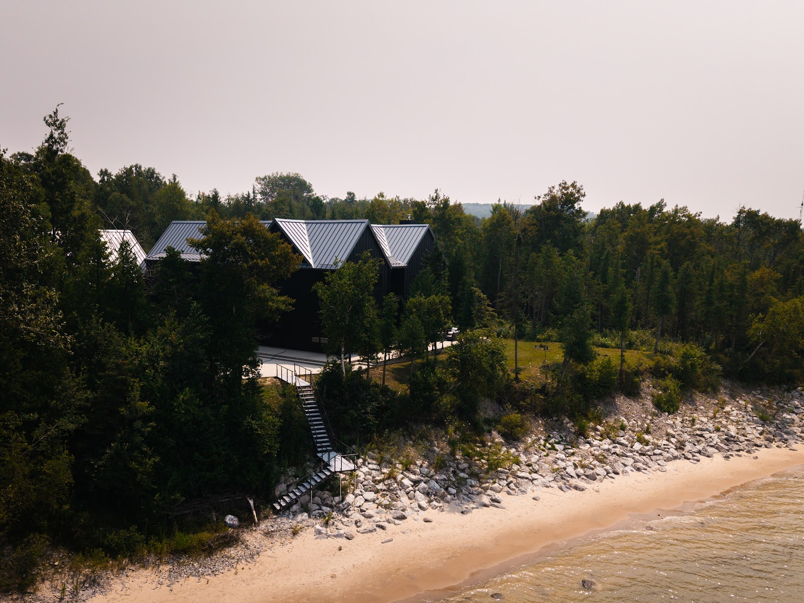 Lakeshore Customs — photo