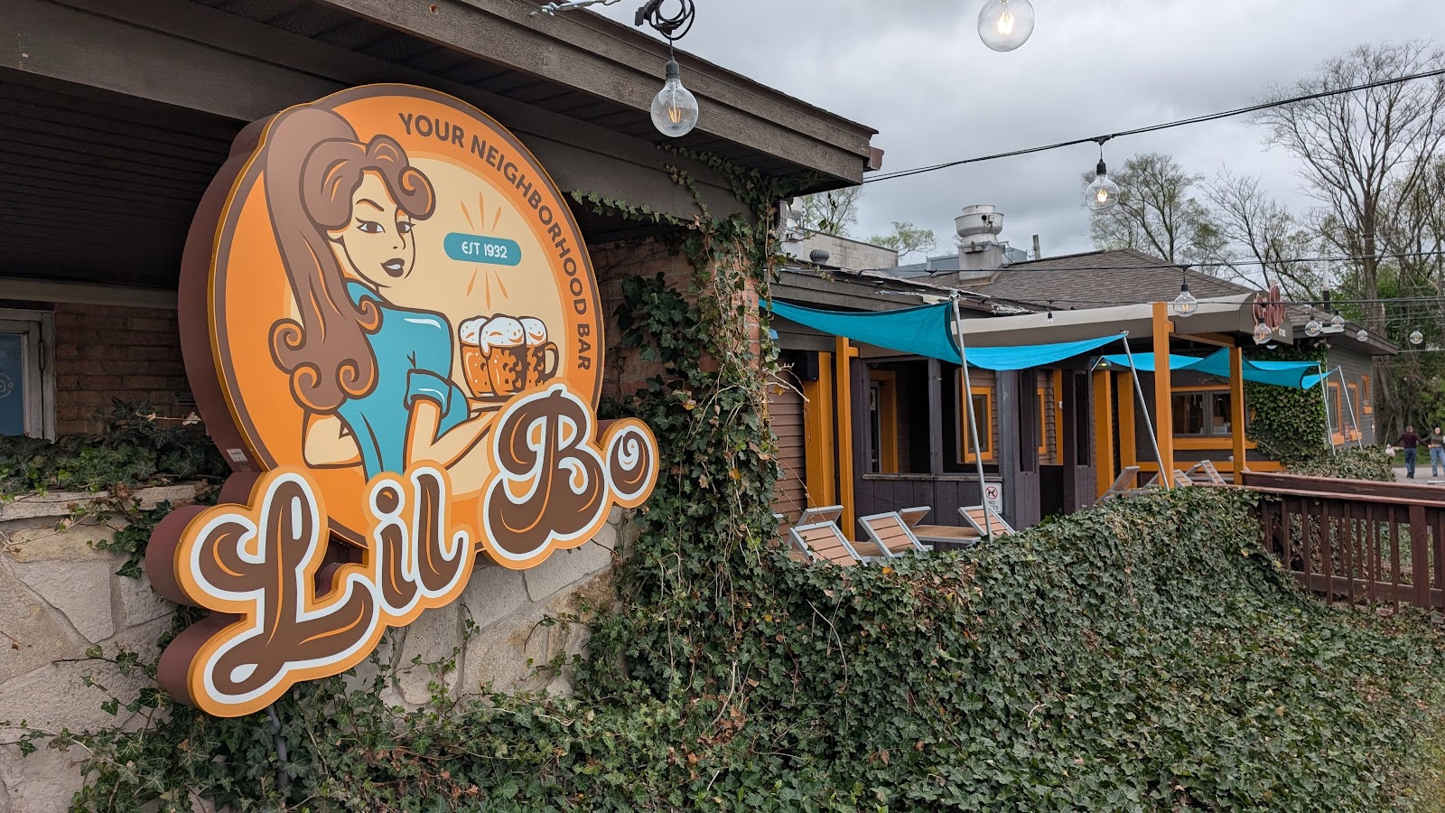 Lil Bo Bar and Restaurant in Traverse City