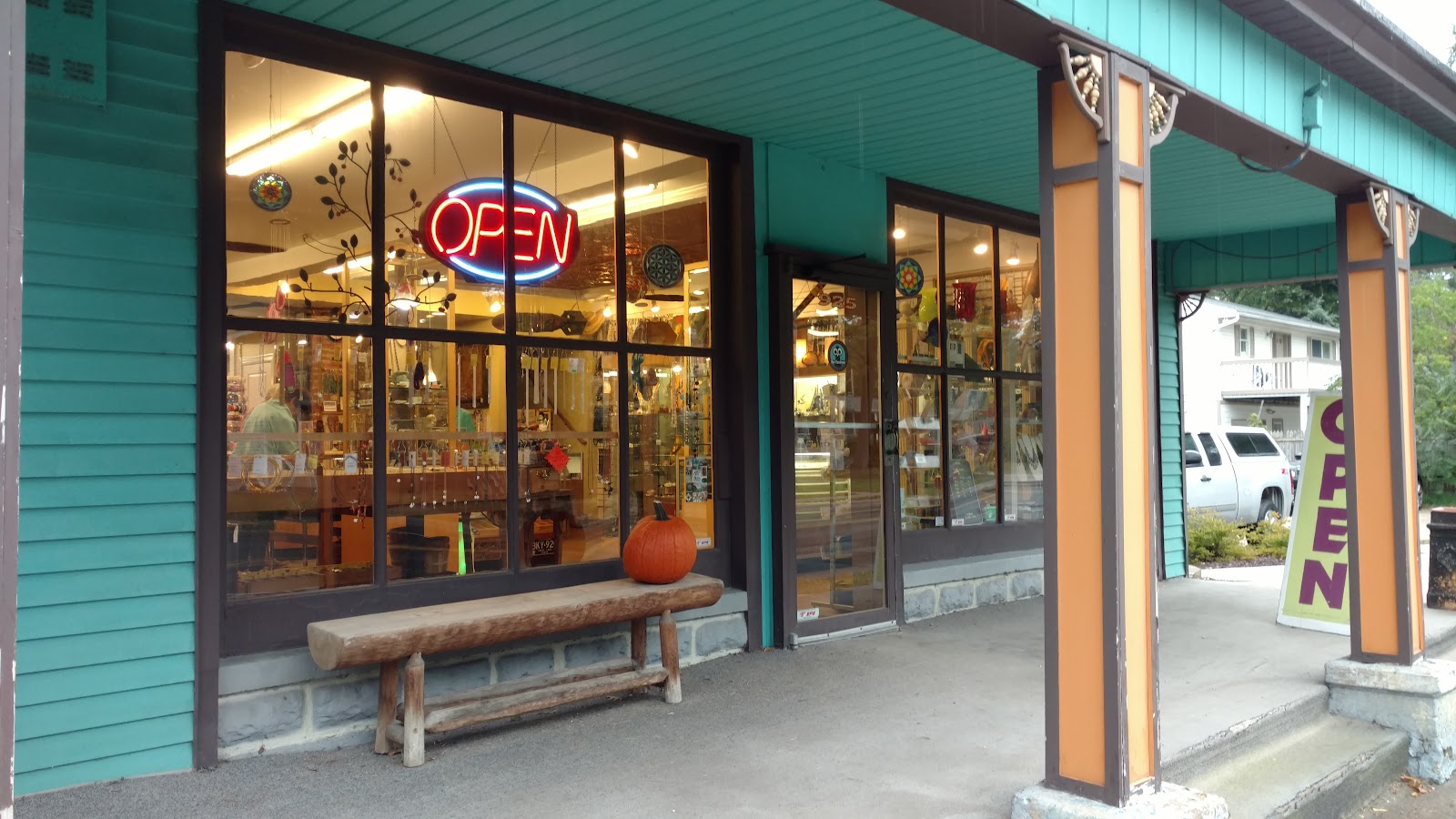 Nawbin in Traverse City