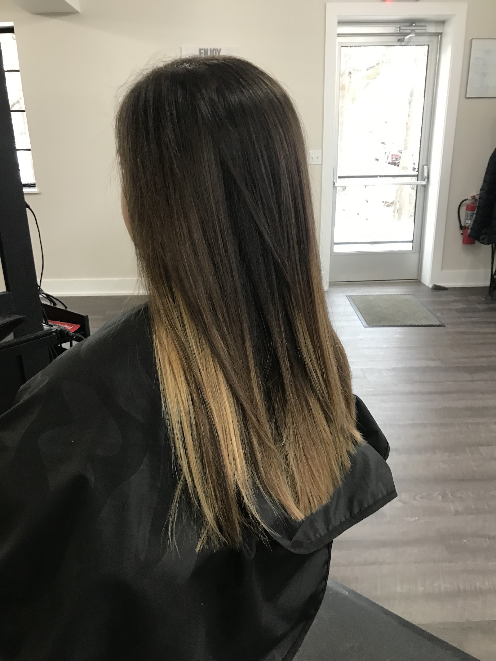 Salon TRUE in Traverse City